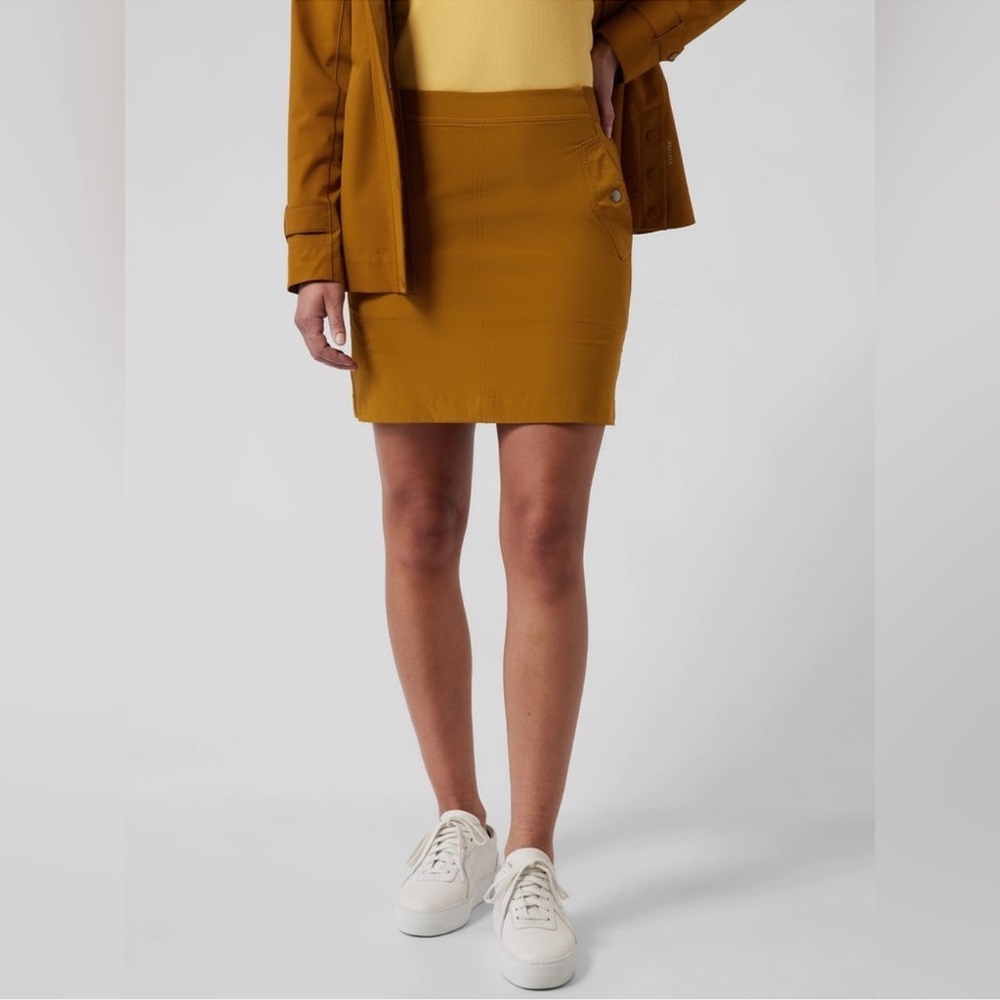 NWT Athleta Vienna Mustard Skort 2